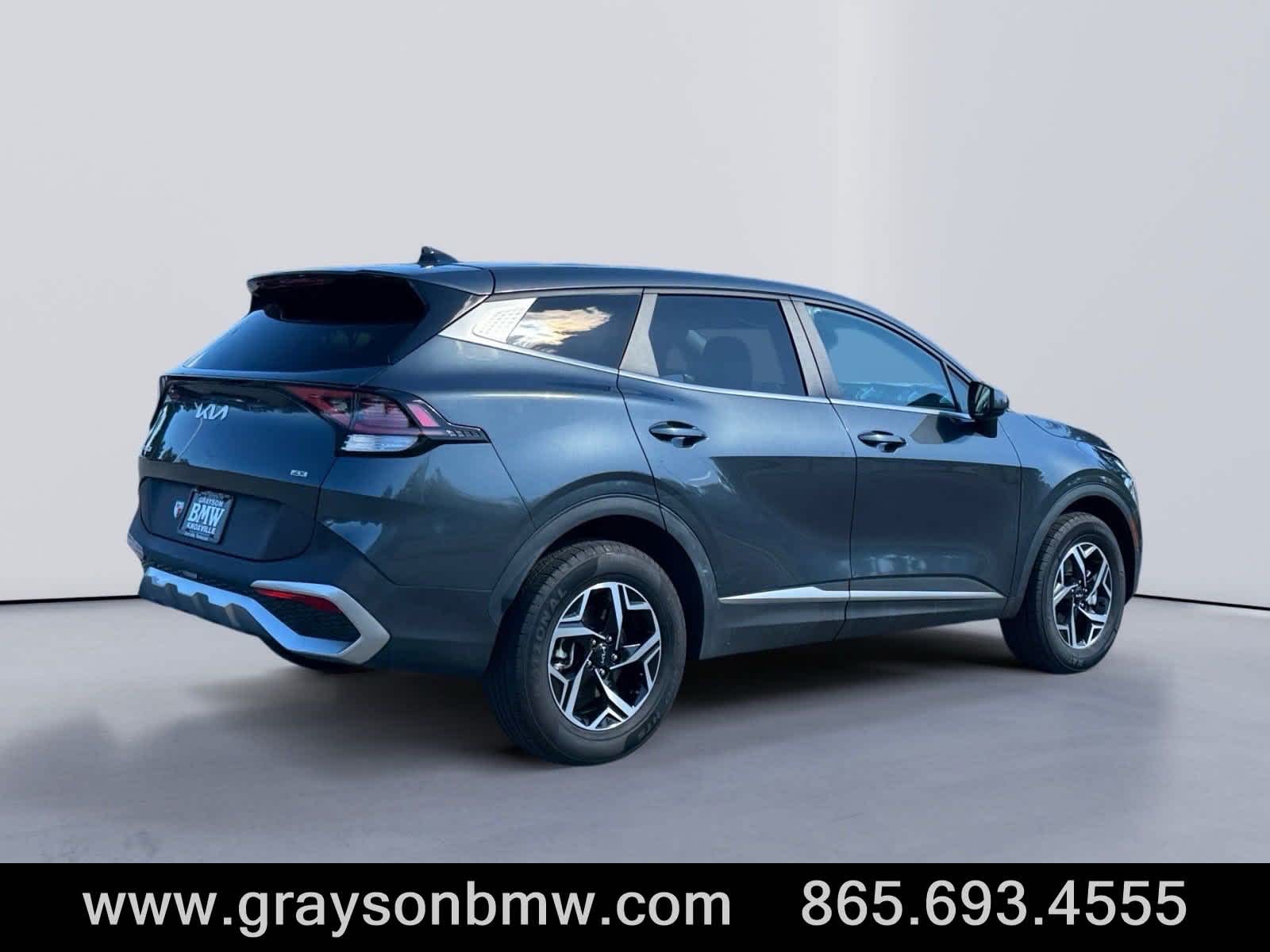 2023 Kia Sportage LX photo 3