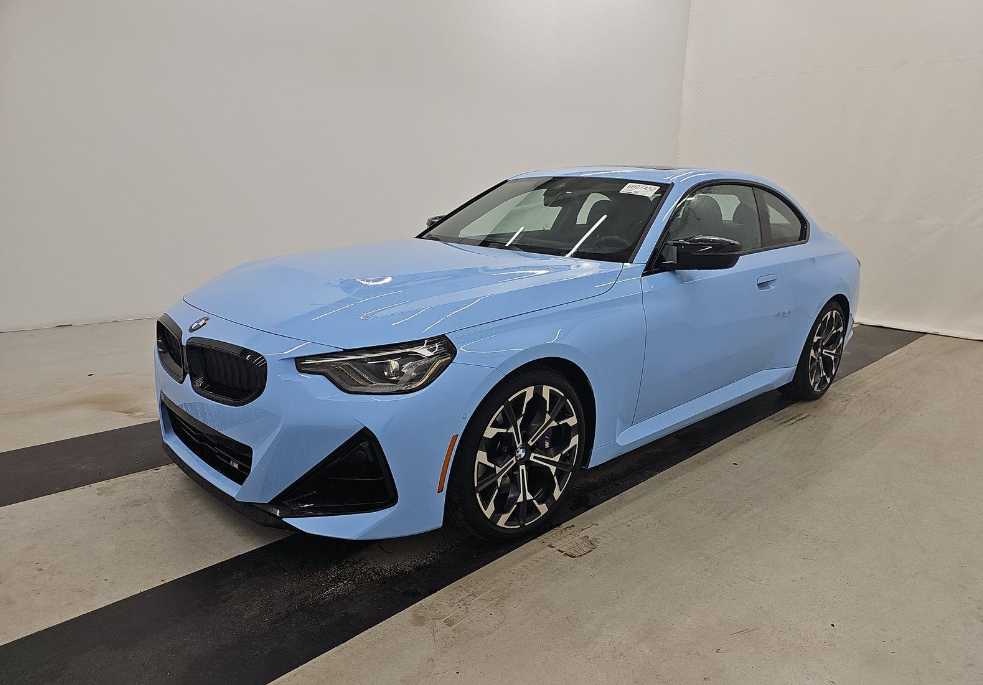 2025 BMW 2 Series M240i Coupe's photo
