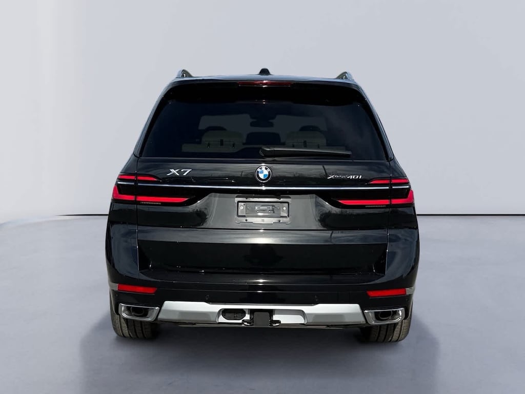 New 2026 BMW X7 xDrive40i SUV