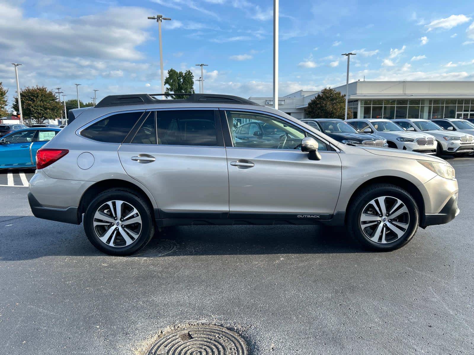 Used 2019 Subaru Outback Limited with VIN 4S4BSANC5K3337790 for sale in Knoxville, TN