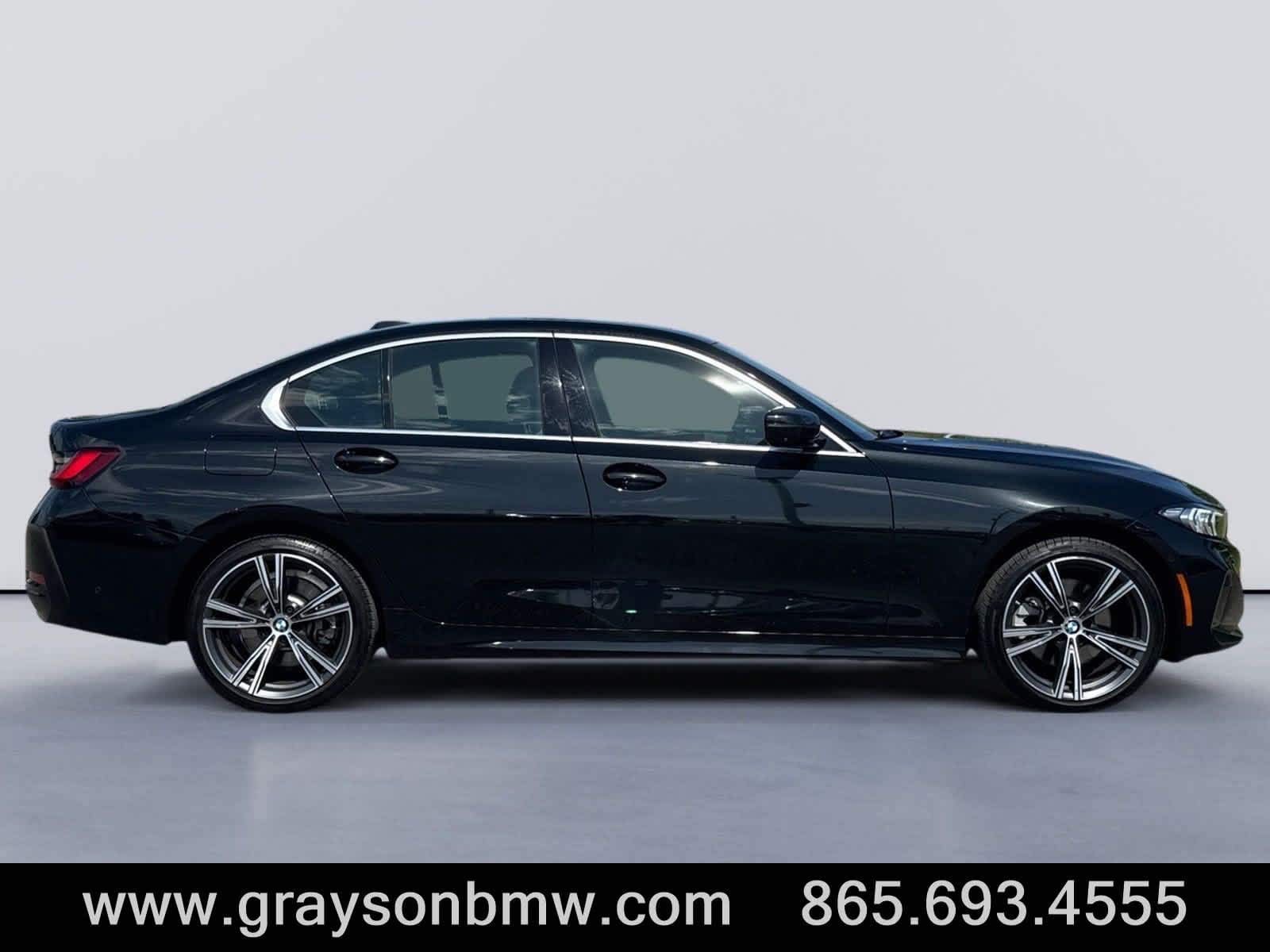 Used 2024 BMW 3 Series 330i with VIN 3MW89FF09R8E52404 for sale in Knoxville, TN