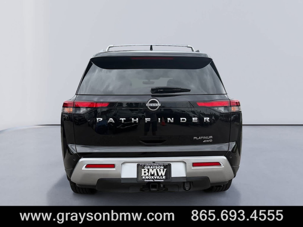 Used 2023 Nissan Pathfinder Platinum SUV