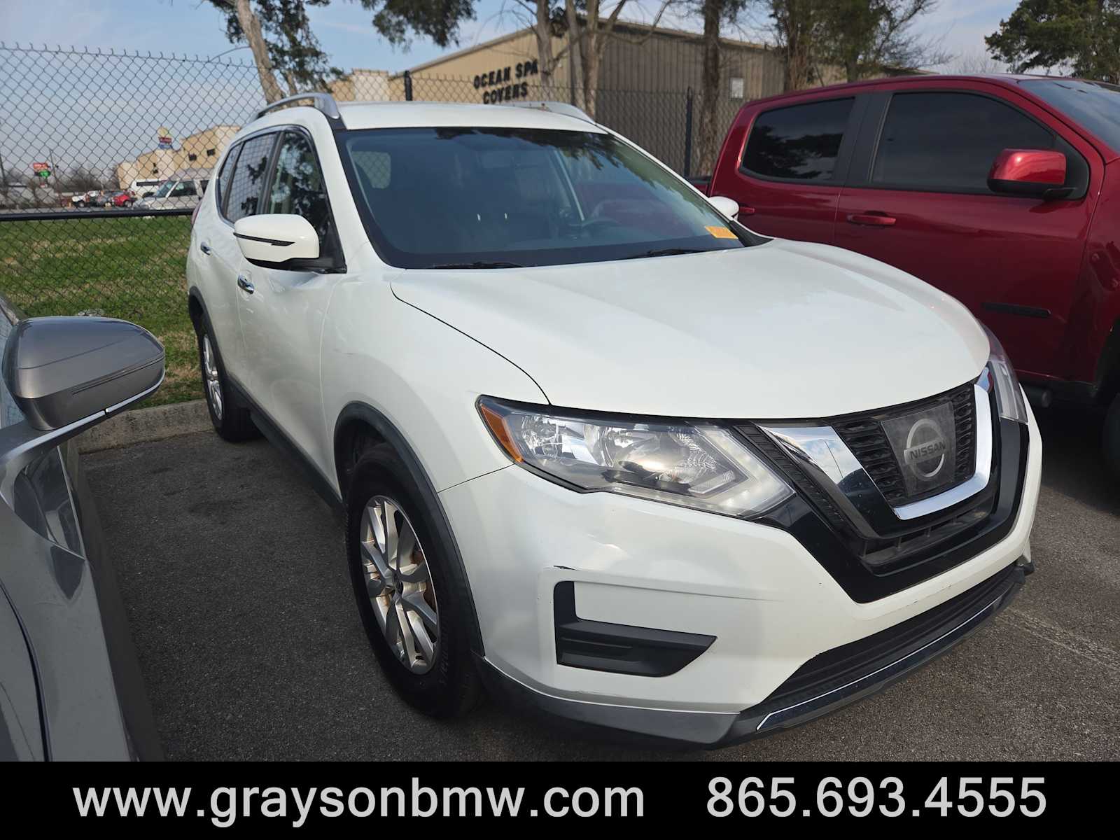 2017 Nissan Rogue SV