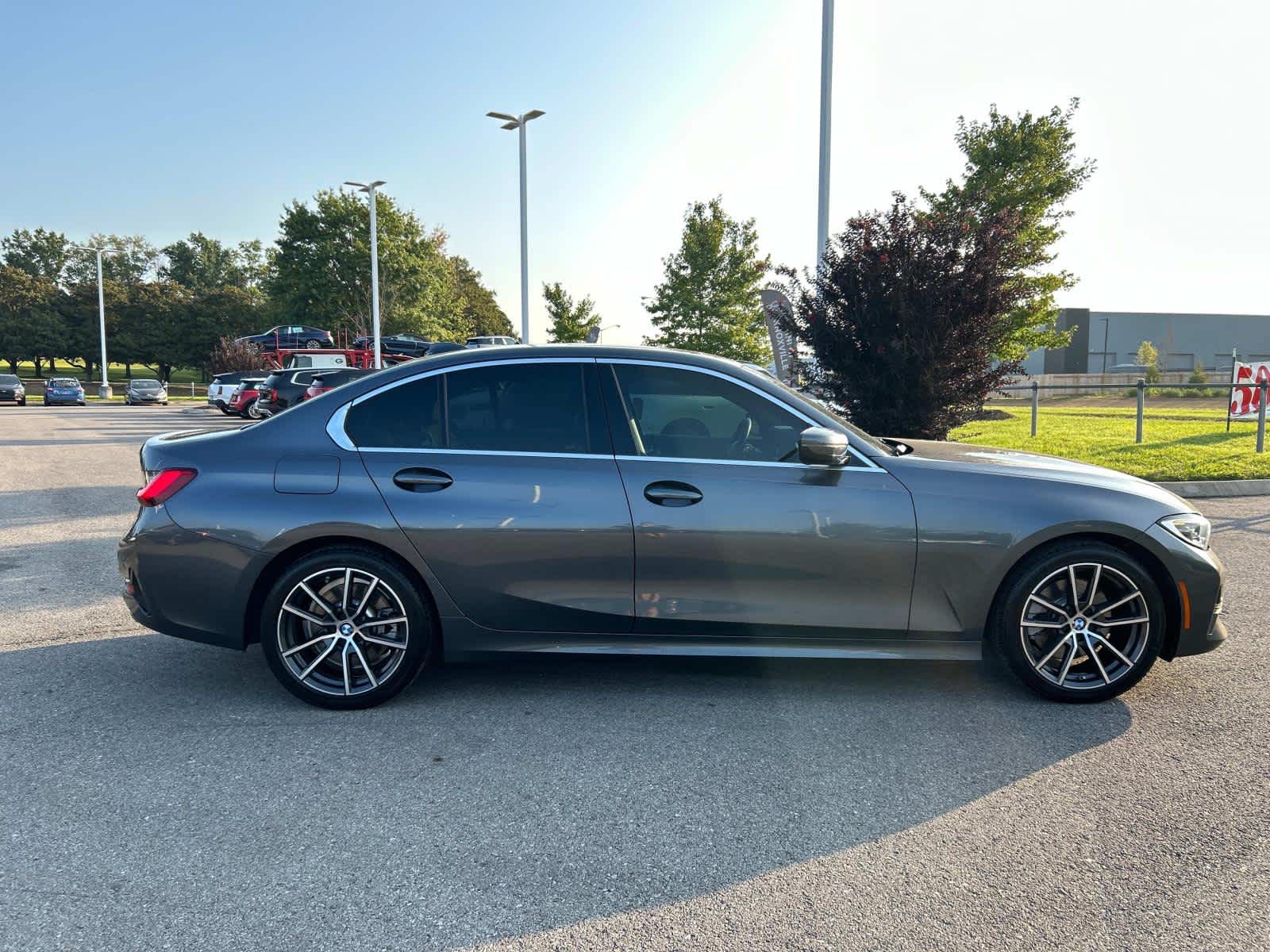 Used 2020 BMW 3 Series 330i with VIN 3MW5R1J09L8B04896 for sale in Knoxville, TN