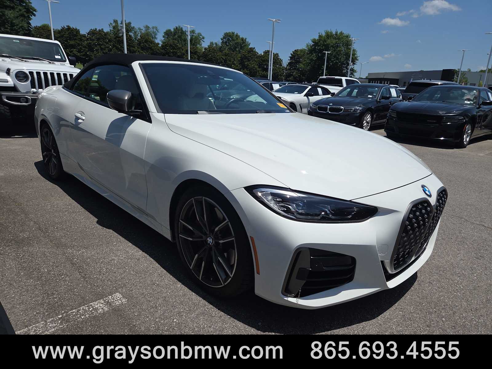 2021 BMW 4 Series M440i Convertible's photo