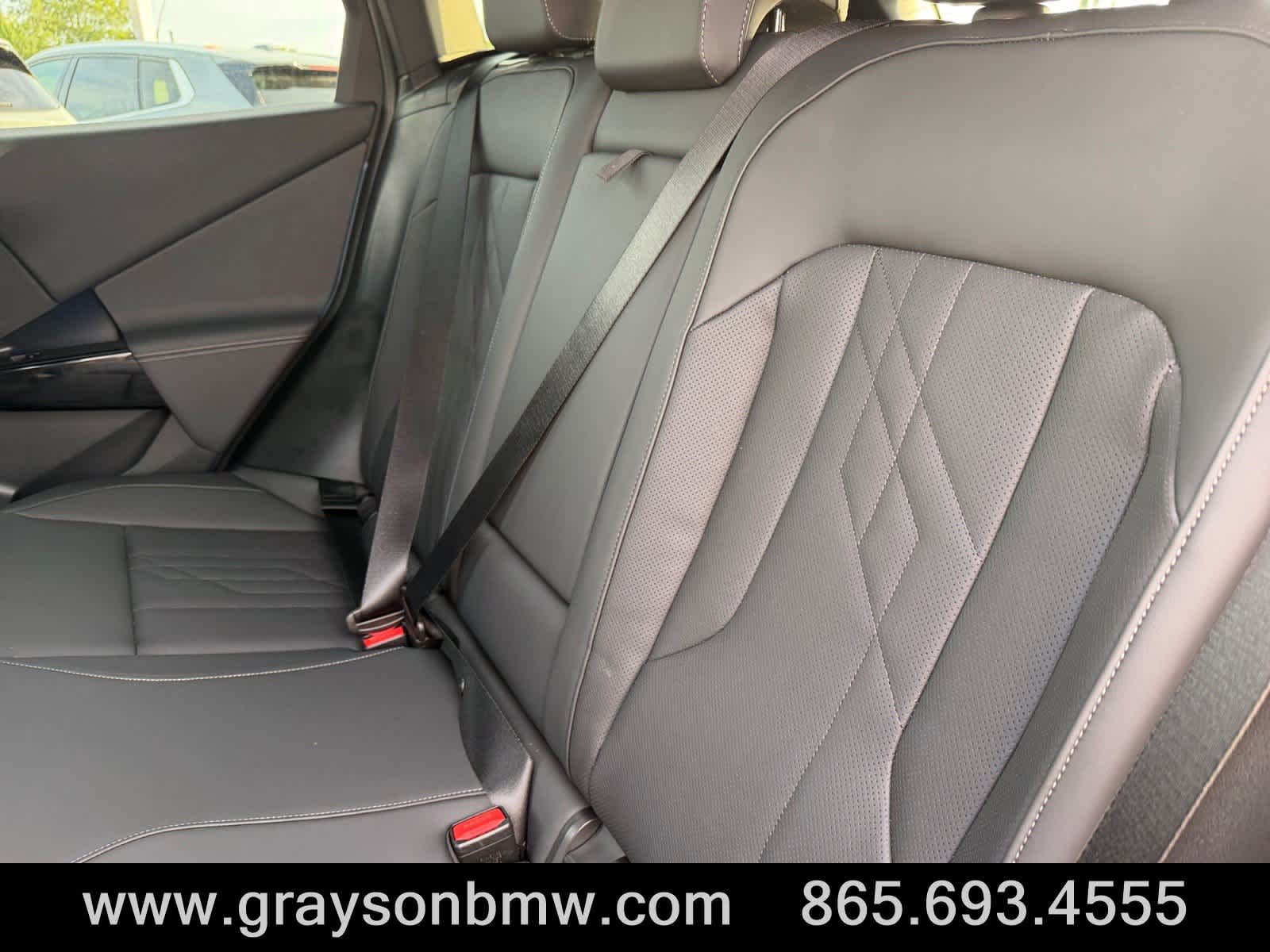 2026 BMW X3 30 - Photo 16