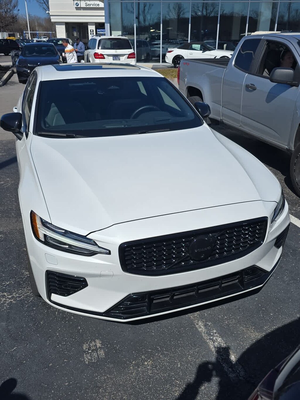 Used 2024 Volvo S60 plug-in hybrid Ultimate Black Edition Sedan