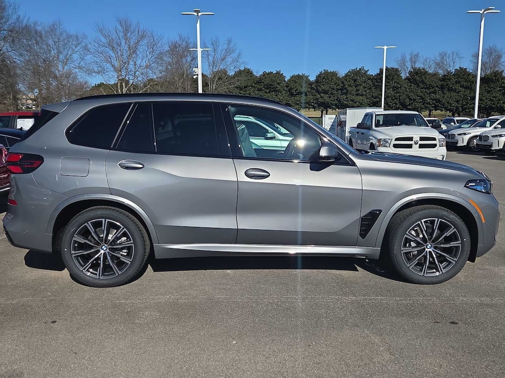 New 2026 BMW X5 xDrive40i SUV