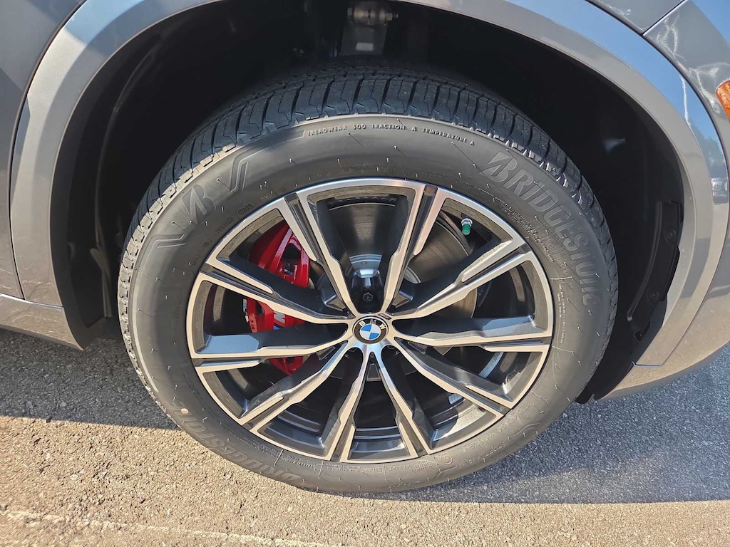 New 2026 BMW X5 xDrive40i SUV