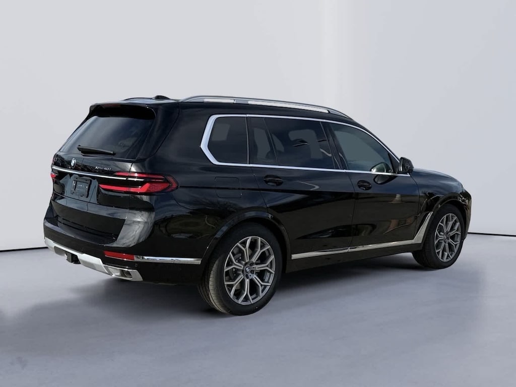New 2026 BMW X7 xDrive40i SUV