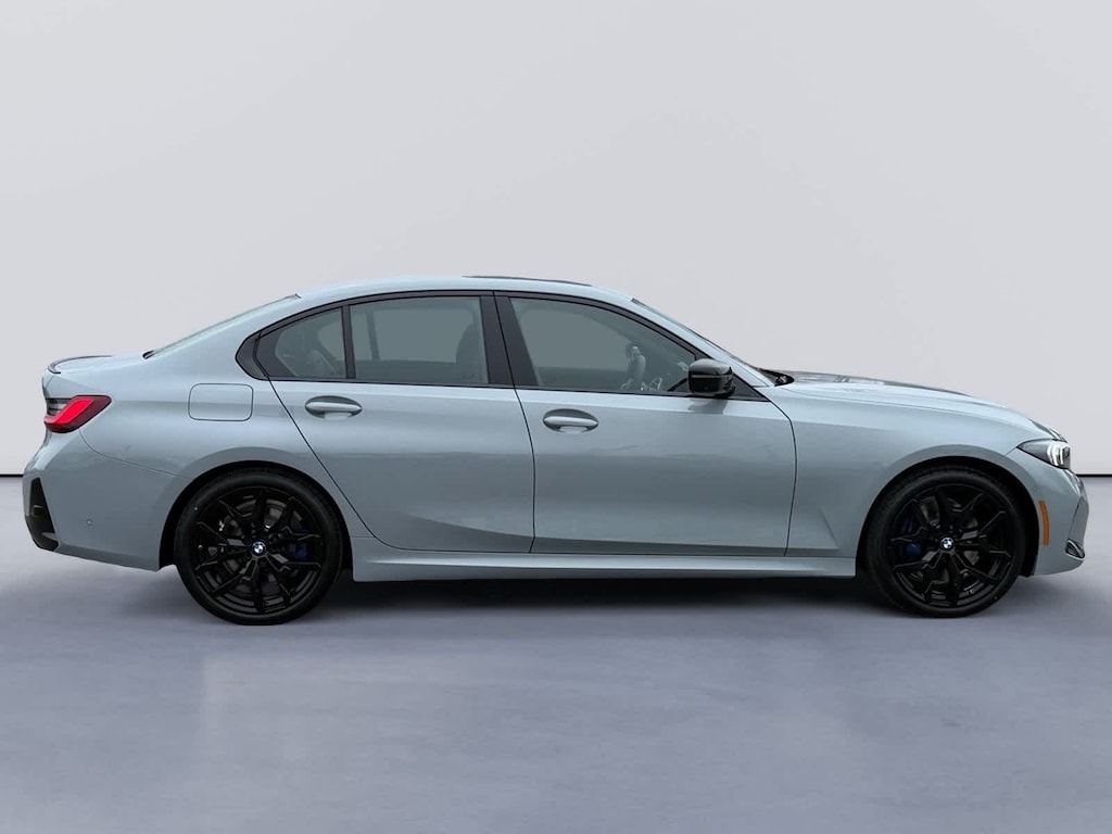 New 2026 BMW 330i xDrive Sedan