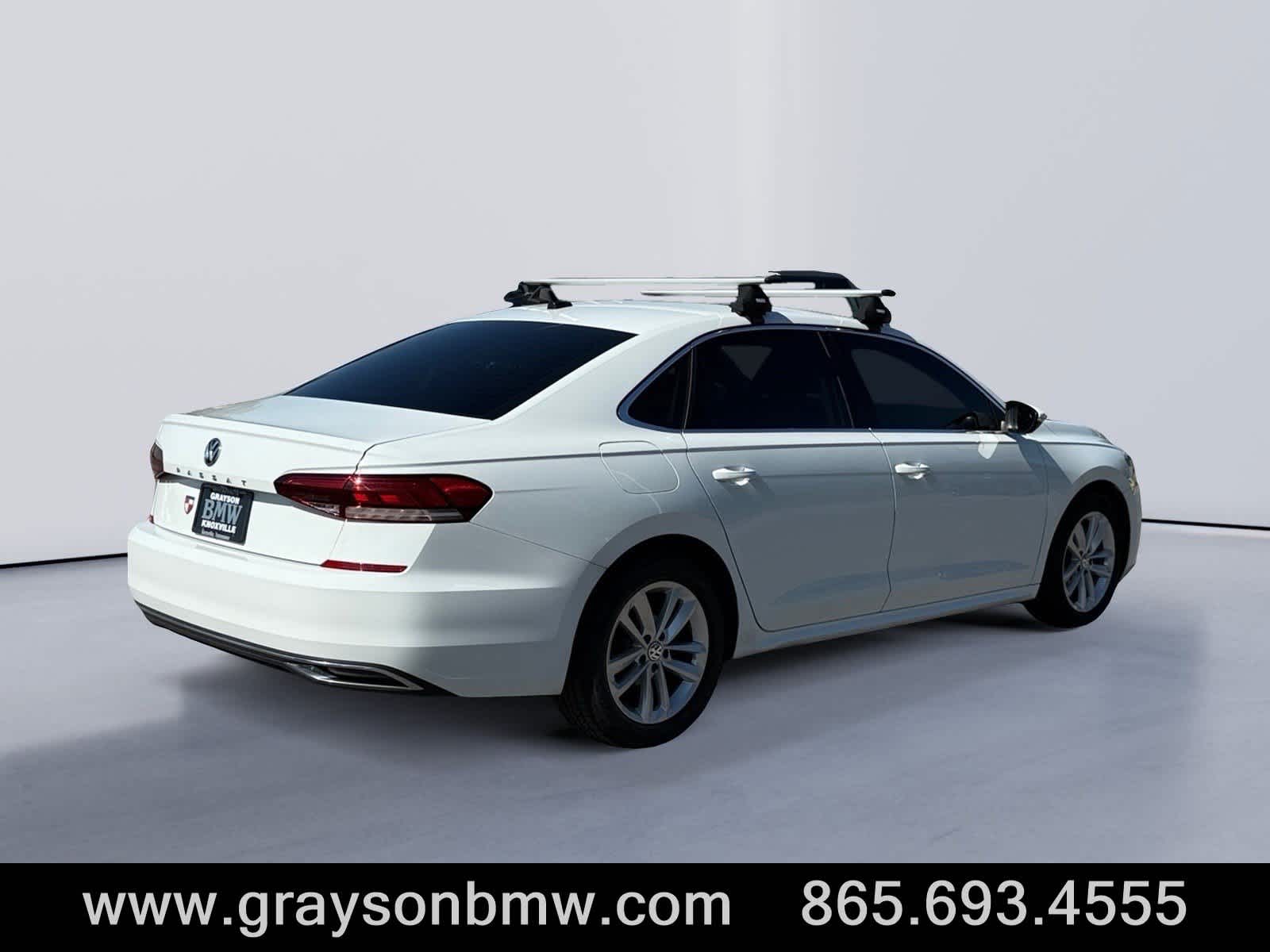 2020 Volkswagen Passat 2.0T SE photo 2