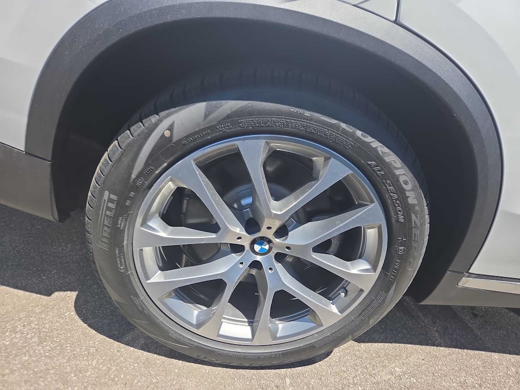 New 2026 BMW X5 PHEV xDrive50e SUV