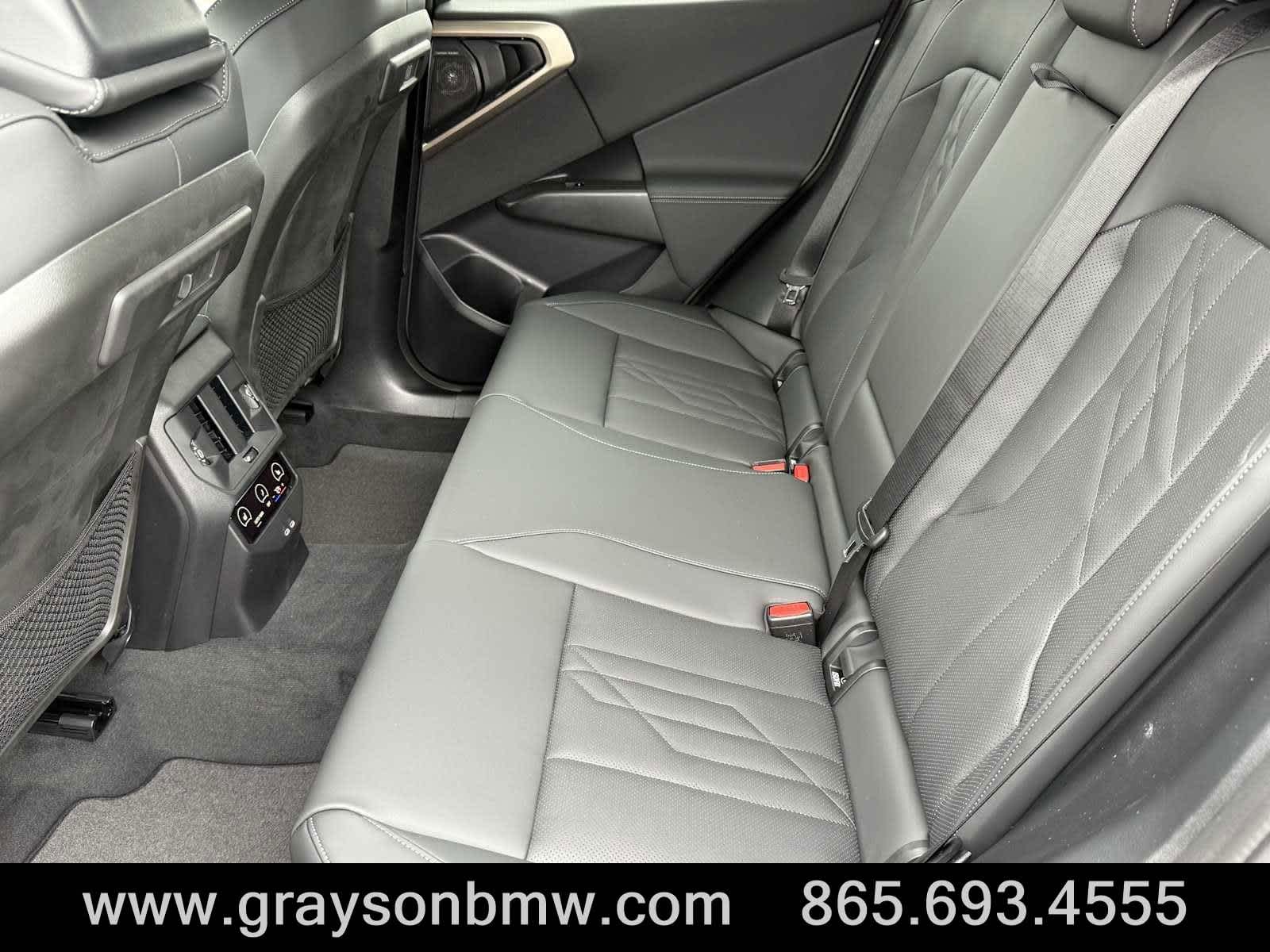 2025 BMW X3 30 - Photo 30