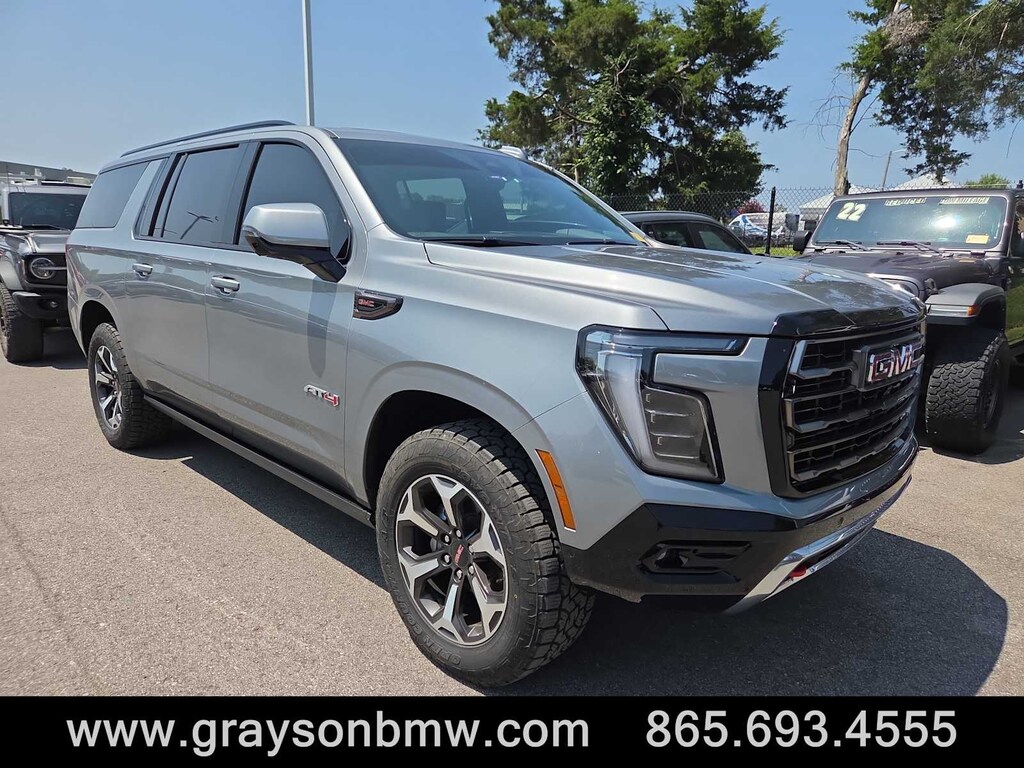 Used 2025 GMC Yukon XL AT4 Ultimate SUV