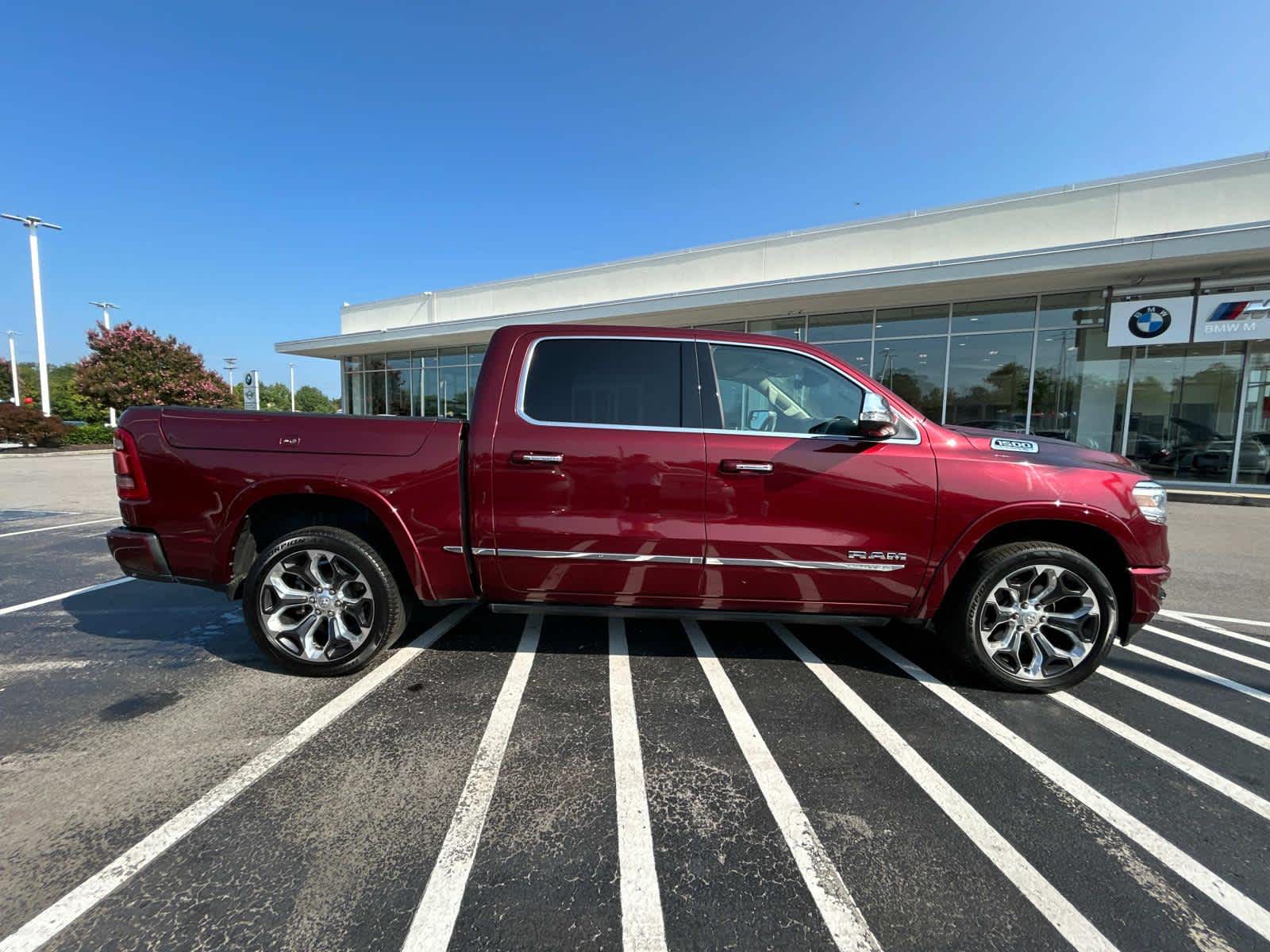 Used 2019 RAM Ram 1500 Pickup Limited with VIN 1C6RREHT1KN660568 for sale in Knoxville, TN