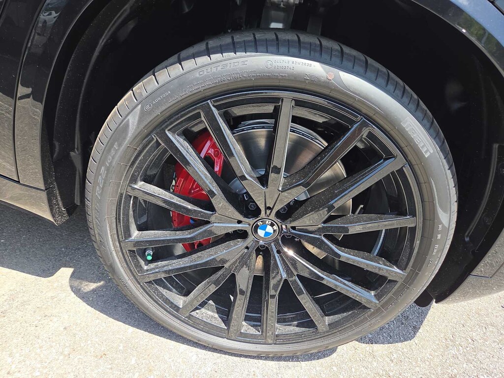 New 2026 BMW X5 M60i SUV