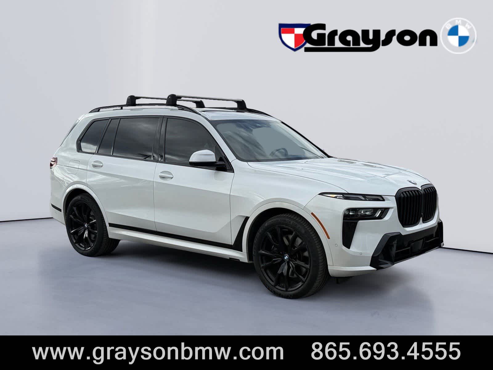 2023 BMW X7 40i's photo