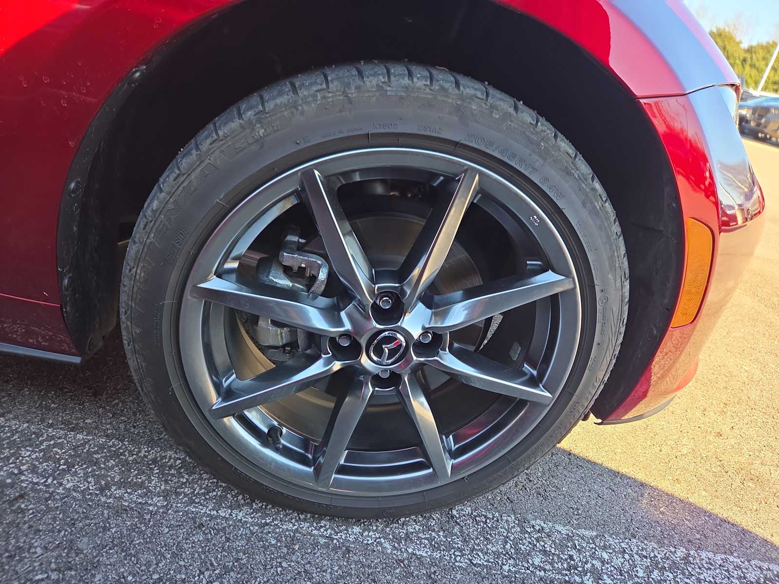 2022 Mazda MX-5 Miata Miata Grand Touring photo 2