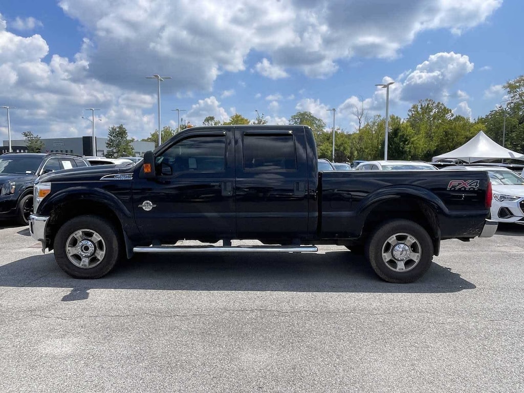 Used 2016 Ford F-250 XLT 4WD Crew Cab 156 Truck Crew Cab