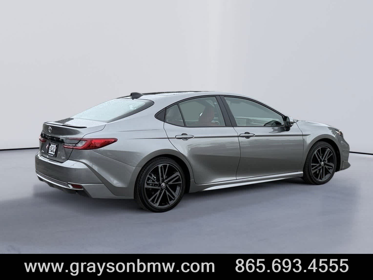 2025 Toyota Camry XSE photo 3
