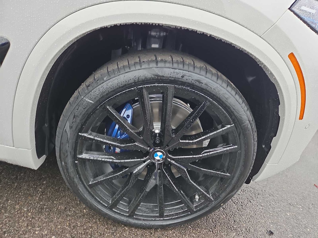 New 2026 BMW X5 M60i SUV