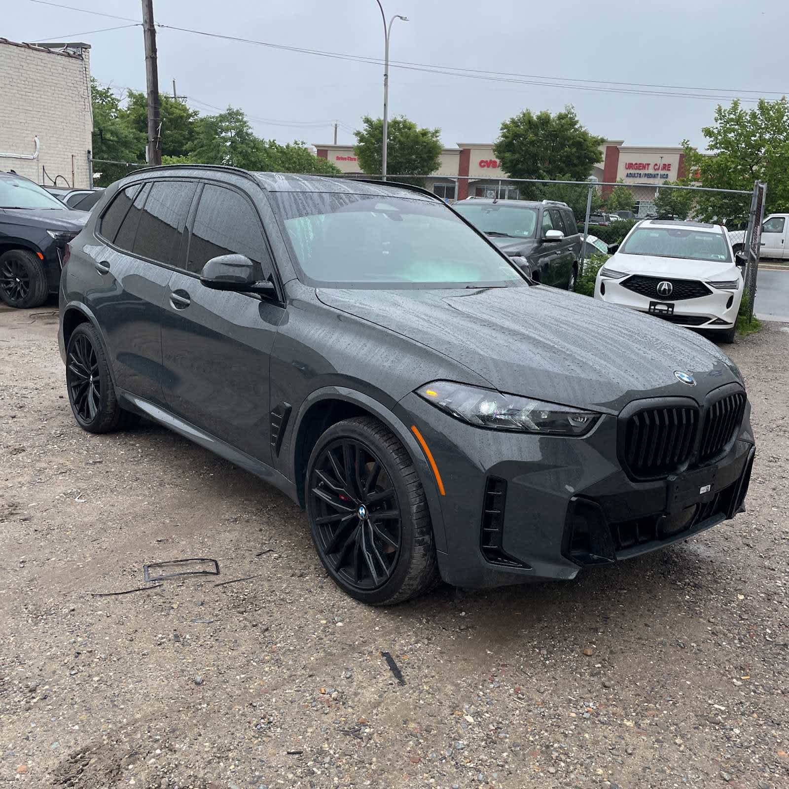 Used 2024 BMW X5 40i with VIN 5UX23EU08R9V28691 for sale in Knoxville, TN