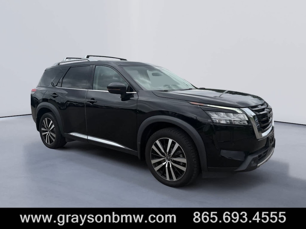 Used 2023 Nissan Pathfinder Platinum SUV