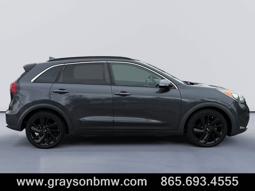 Used 2018 Kia Niro EX SUV