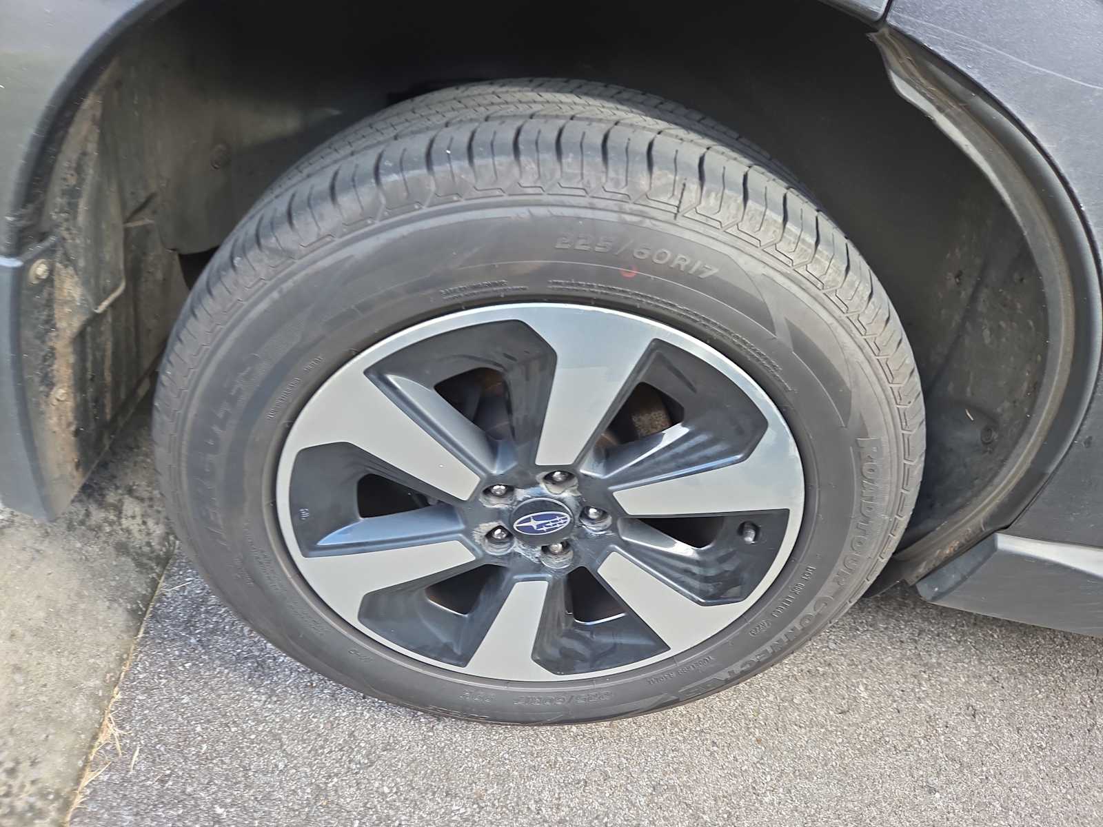 2018 Subaru Forester Limited photo 3