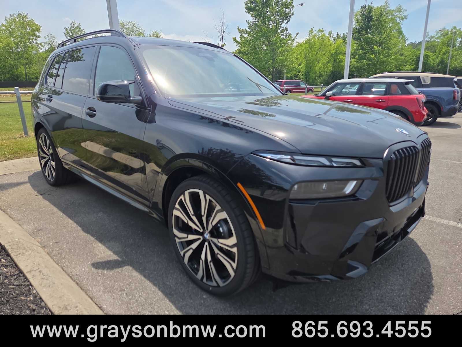 2027 BMW X7 M60i's photo