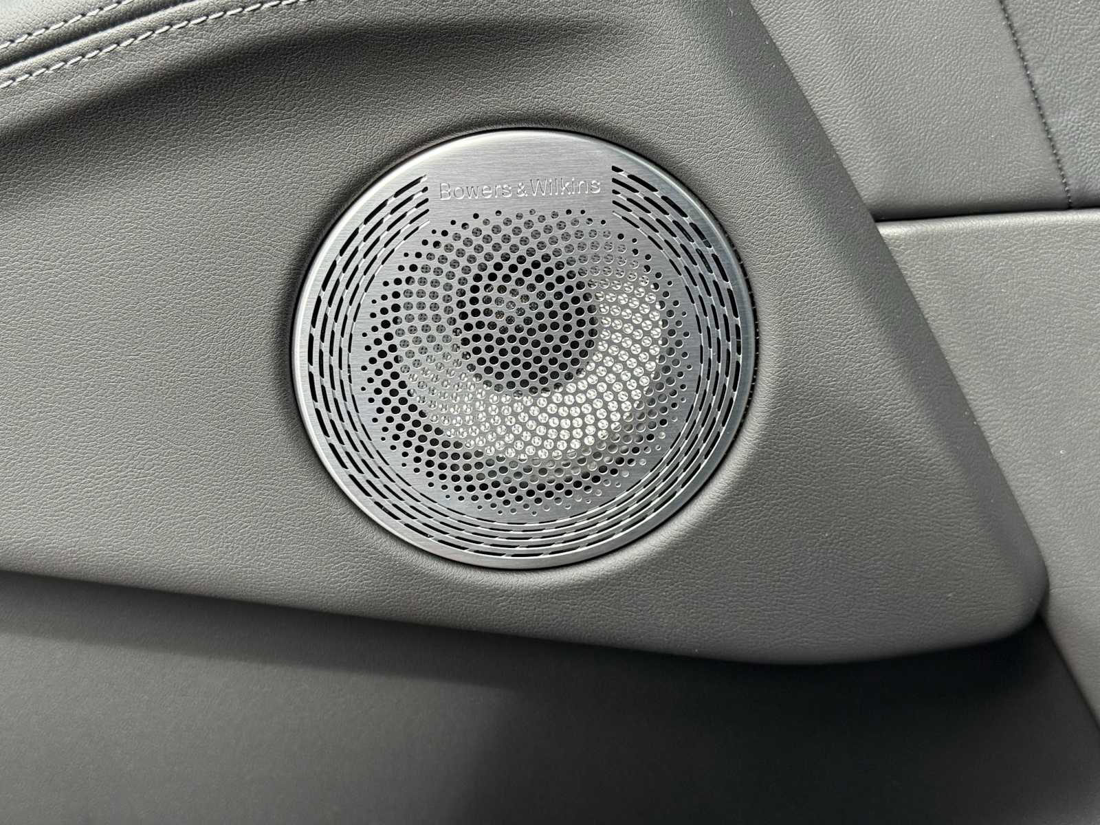 2026 BMW XM Base - Photo 14