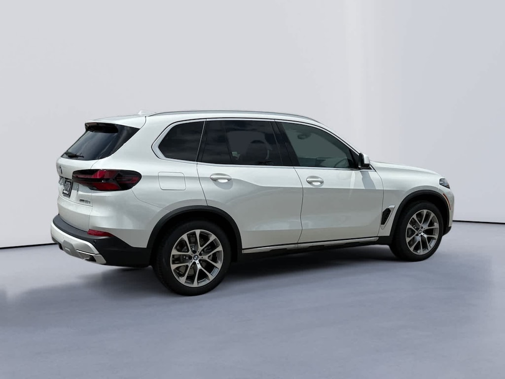 New 2026 BMW X5 PHEV xDrive50e SUV