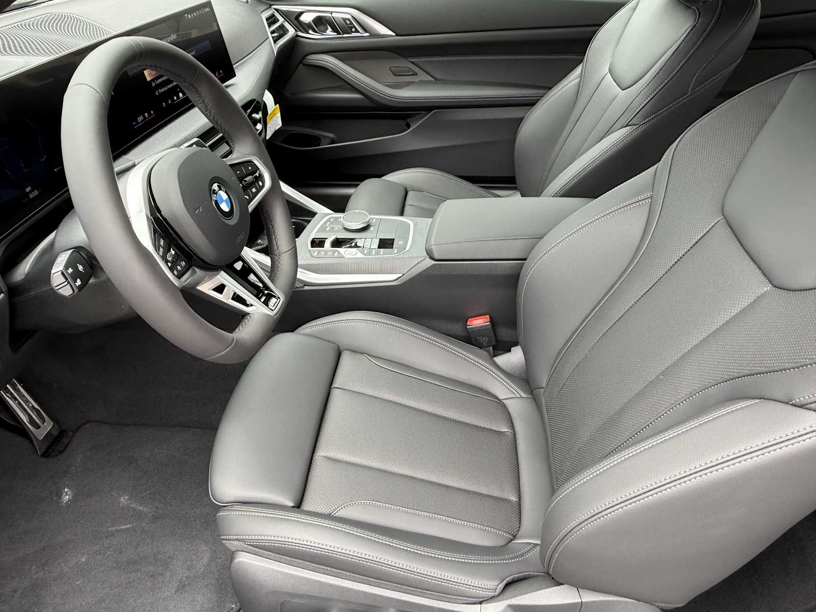 2026 BMW 4 Series 430i - Photo 10
