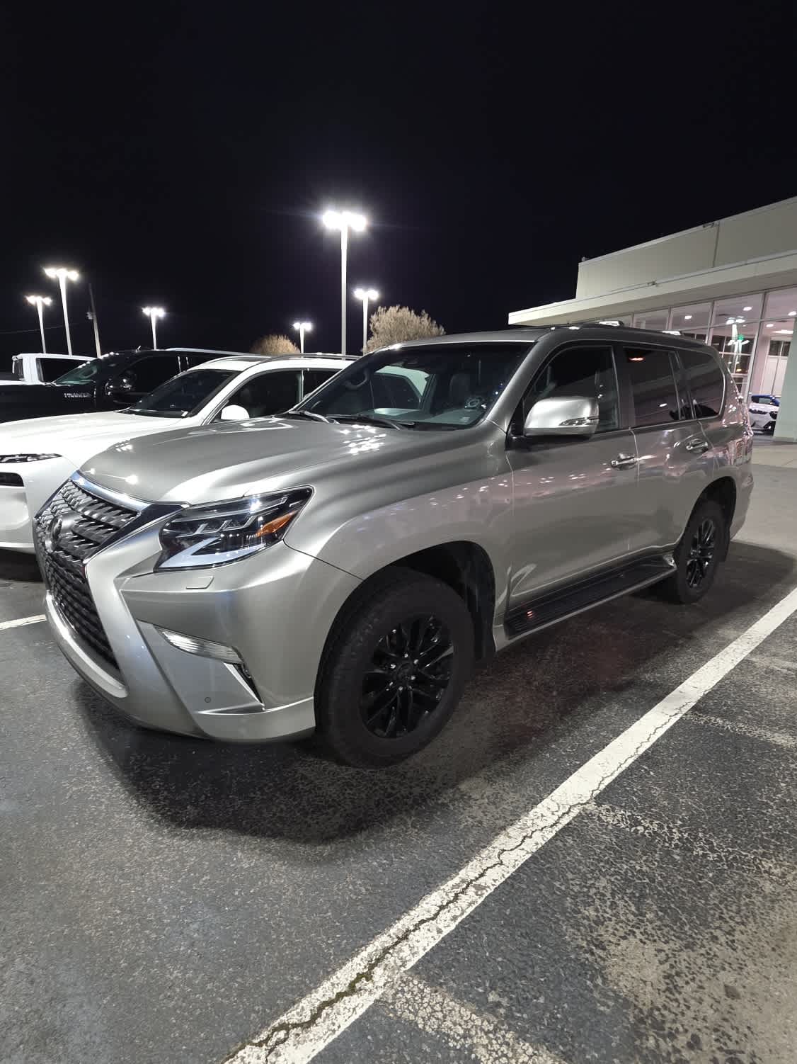 2021 Lexus GX Base's photo