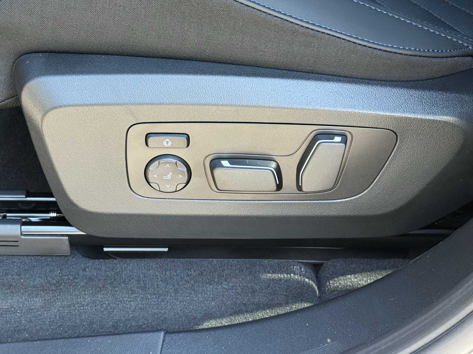 2025 BMW X3 30 - Photo 13