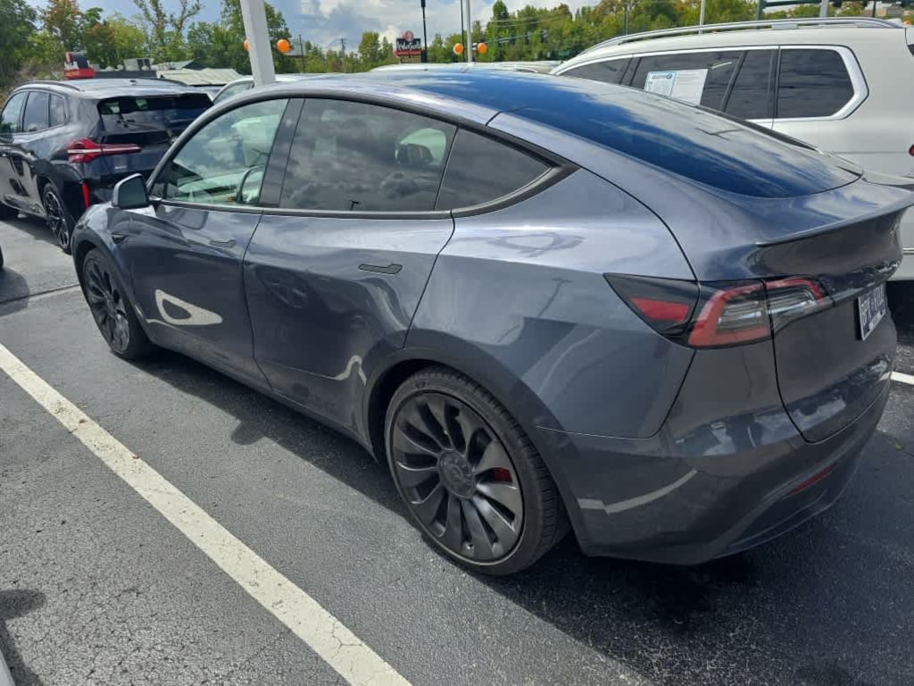 Used 2023 Tesla Model Y Performance SUV