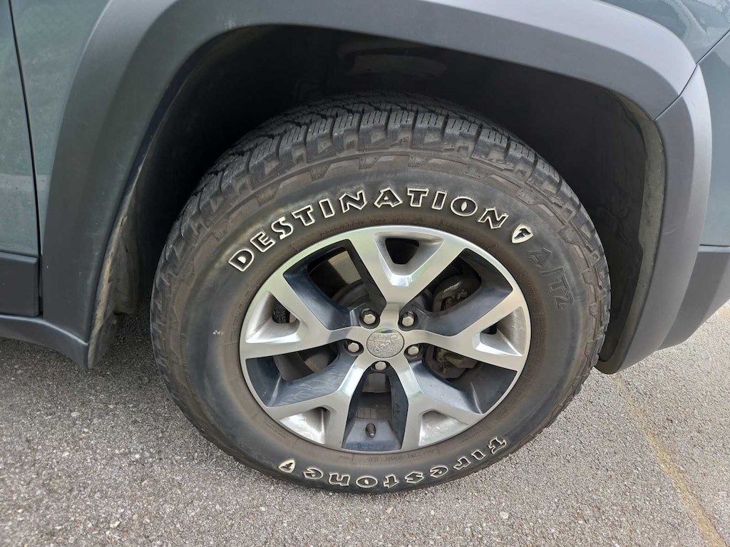 Used 2014 Jeep Cherokee Trailhawk SUV