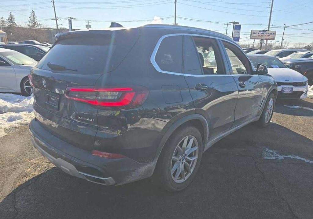 Used 2021 BMW X5 xDrive40i SUV