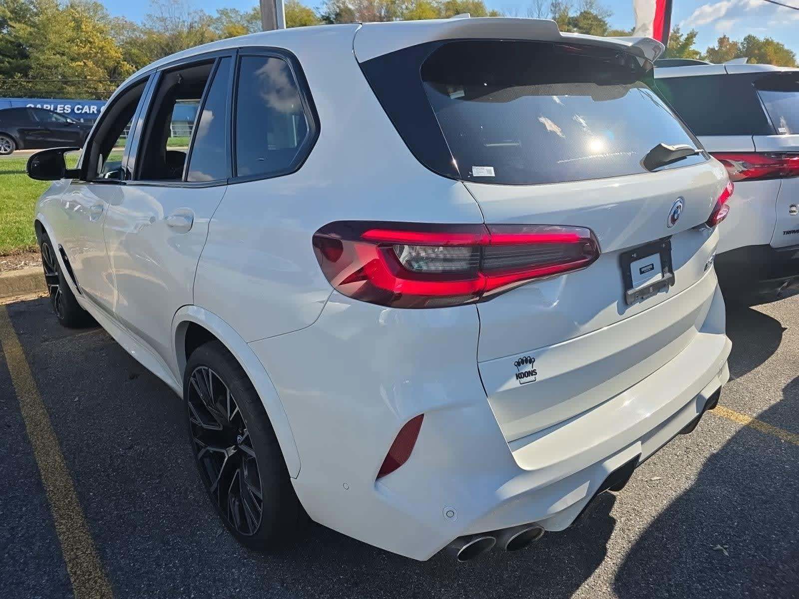 2023 Bmw X5 M photo 3