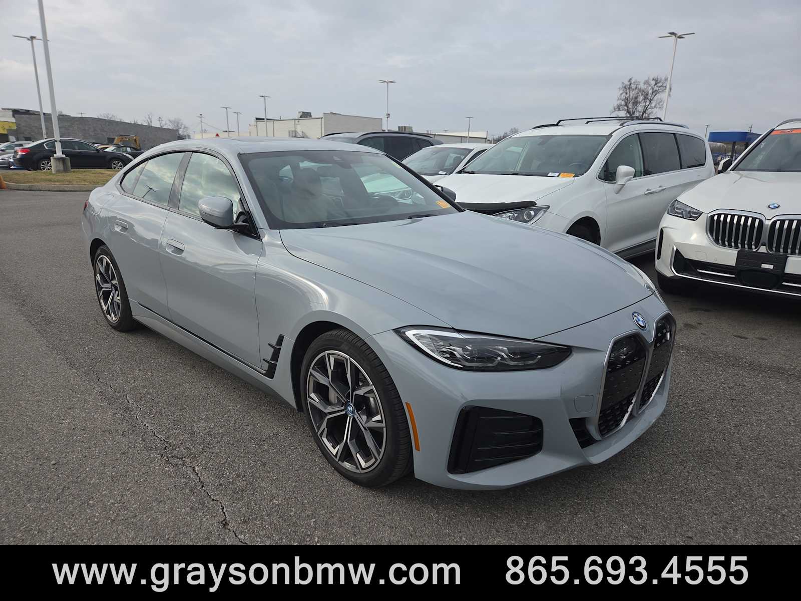 2023 BMW i4 40's photo