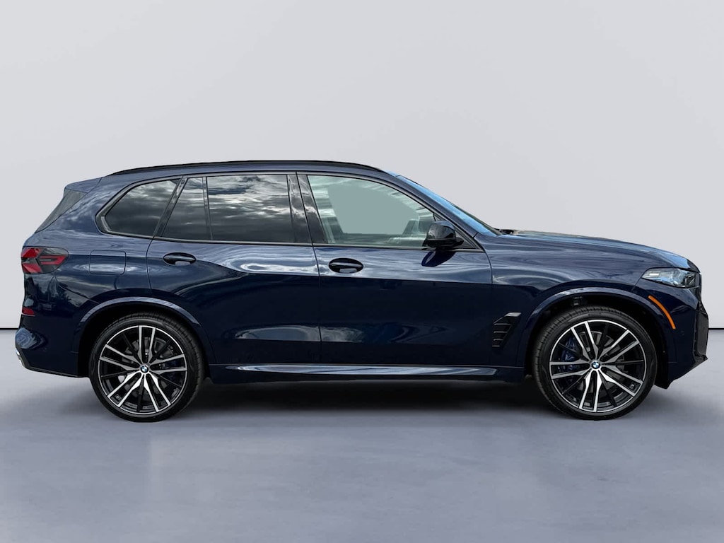 New 2026 BMW X5 M60i SUV