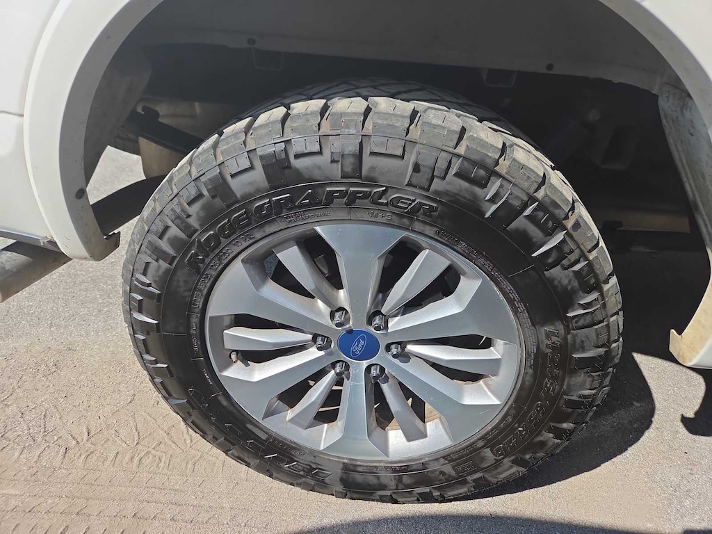 Used 2018 Ford F-150 Lariat 4WD Supercrew 5.5 Box Truck SuperCrew Cab