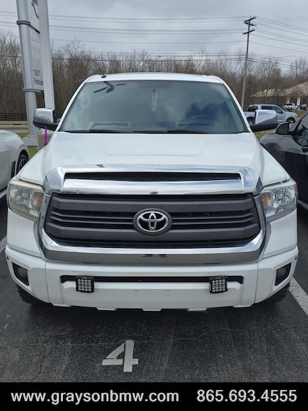 2014 Toyota Tundra Platinum Crewmax 5.7L FFV V8 6-Spd AT SE) Truck Crew Max