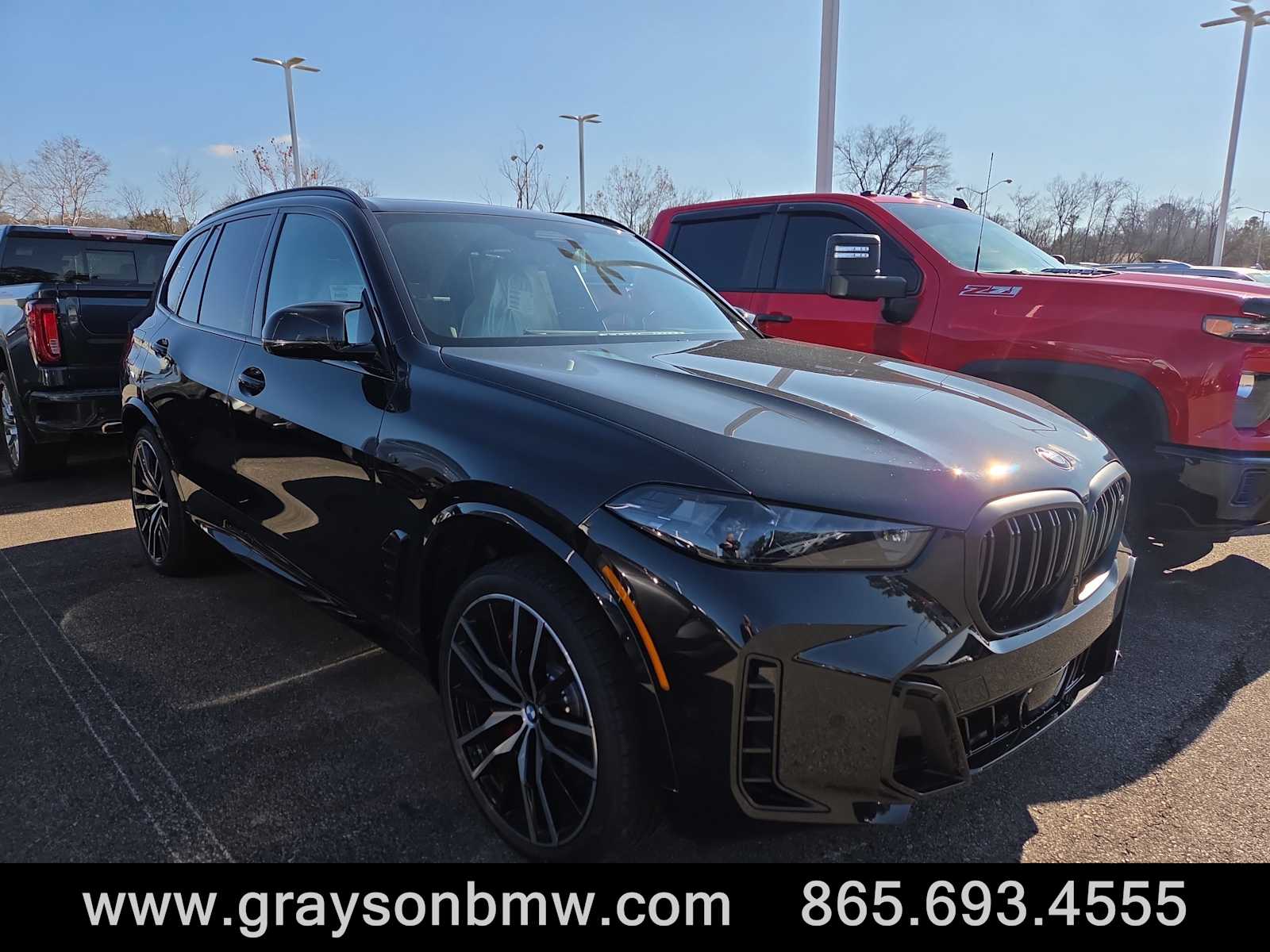 2026 BMW X5 M60i's photo