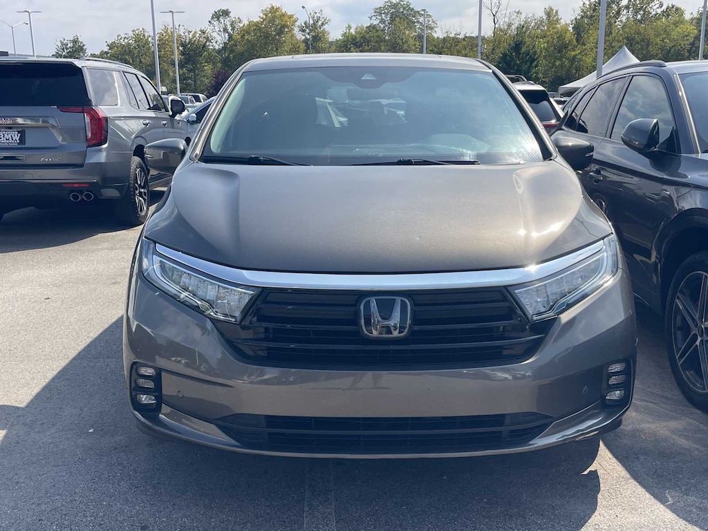 Used 2022 Honda Odyssey Touring Van