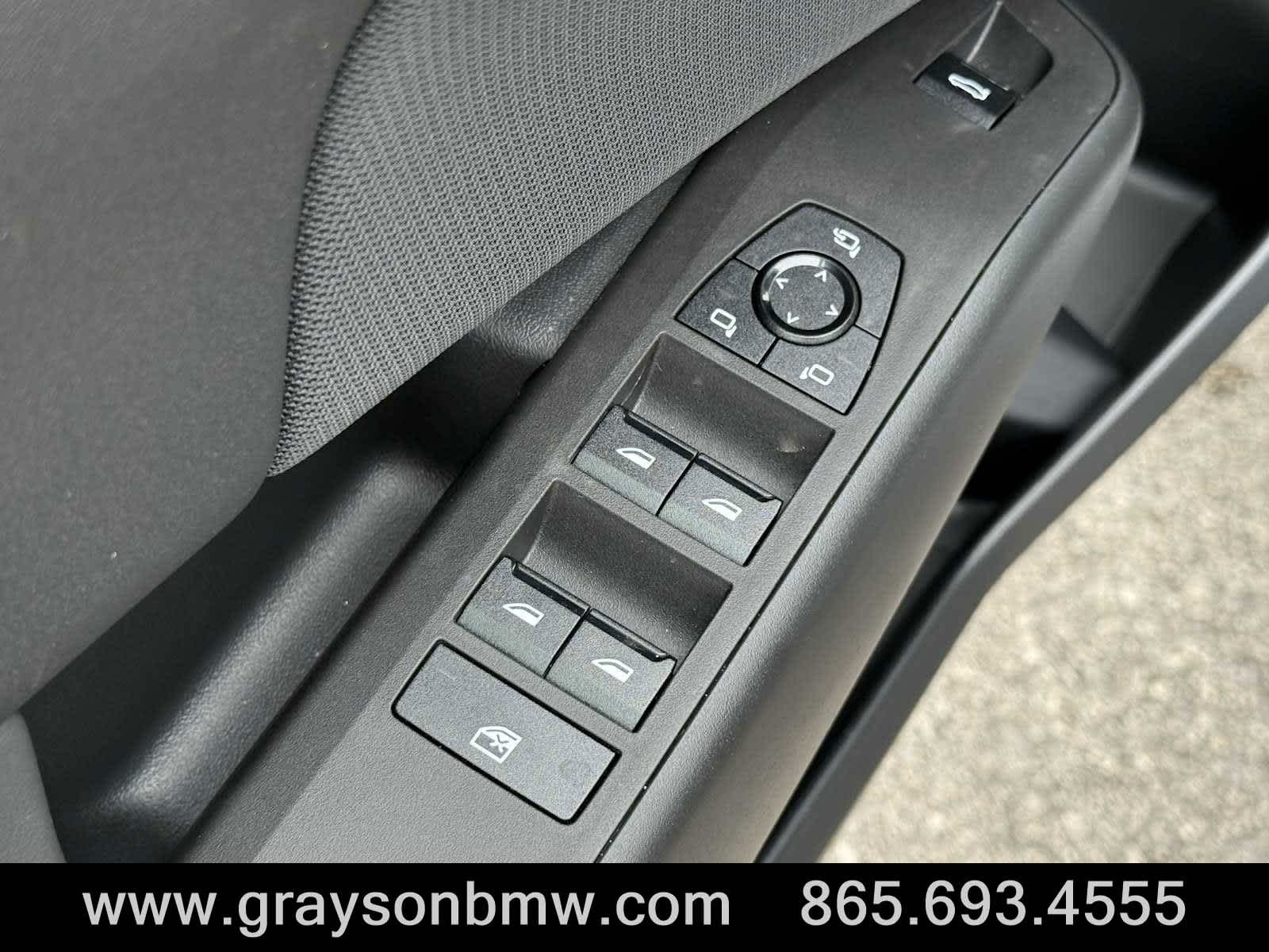 2025 BMW X3 30 - Photo 14