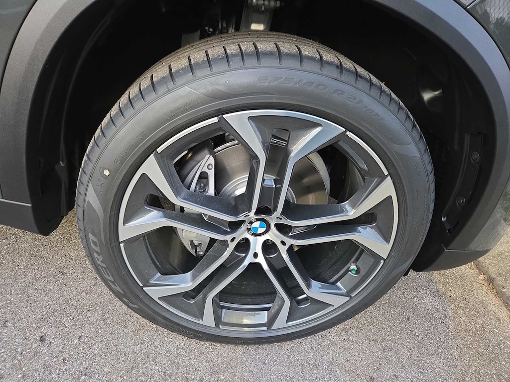 New 2026 BMW X5 xDrive40i SUV