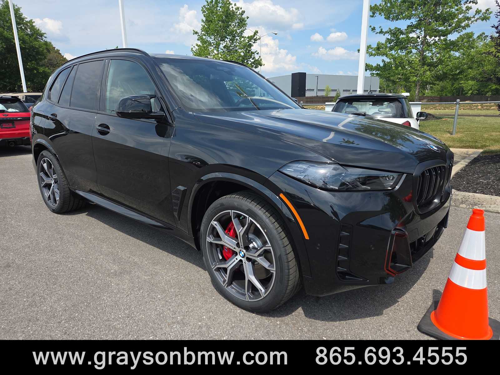 2026 BMW X5 M60i's photo