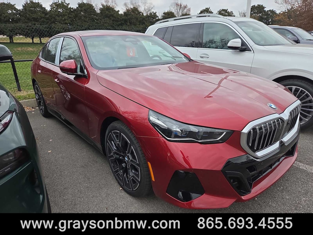 New 2026 BMW 530i xDrive Sedan